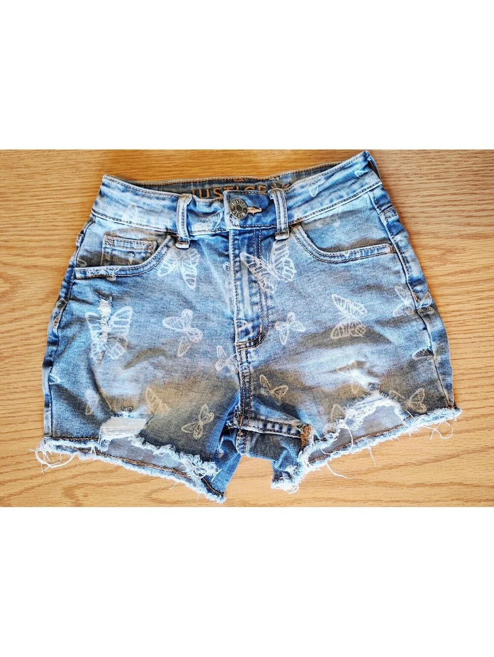 Justice Girls' Mini Mom Short Denim Shorts with Butterfly Print EUC - Size 8